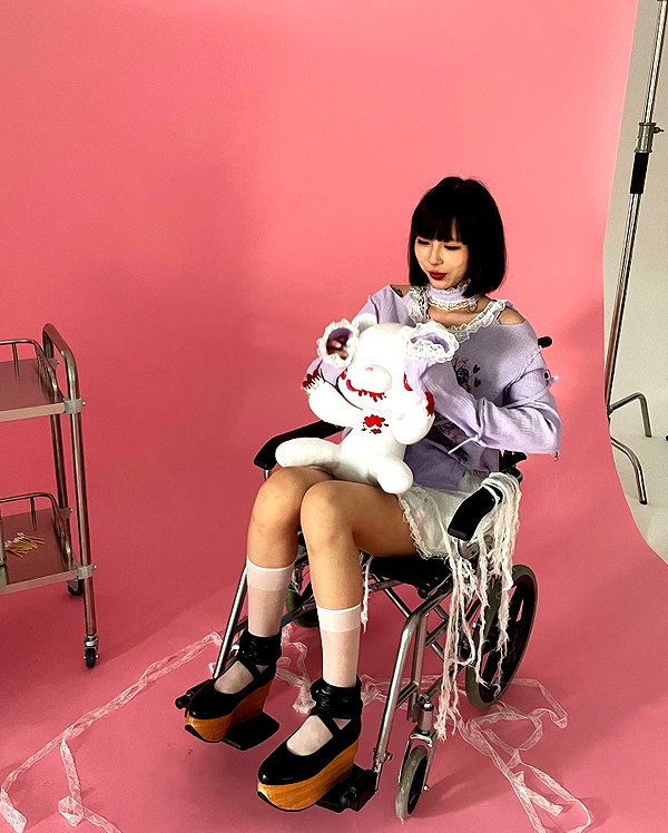 akeri.homura instagram image archive image