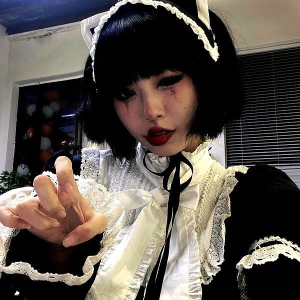 akeri.homura instagram image archive image