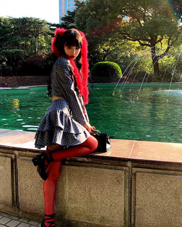 akeri.homura instagram image archive image