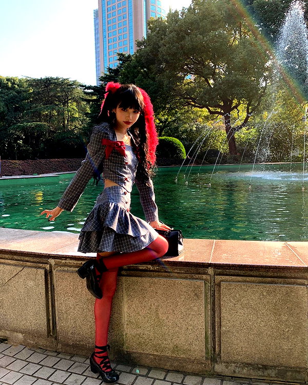 akeri.homura instagram image archive image