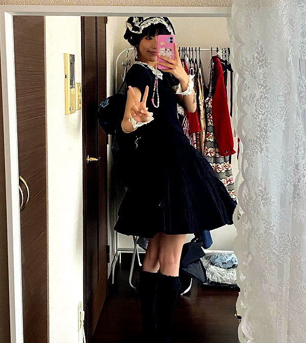 akeri.homura instagram image archive image