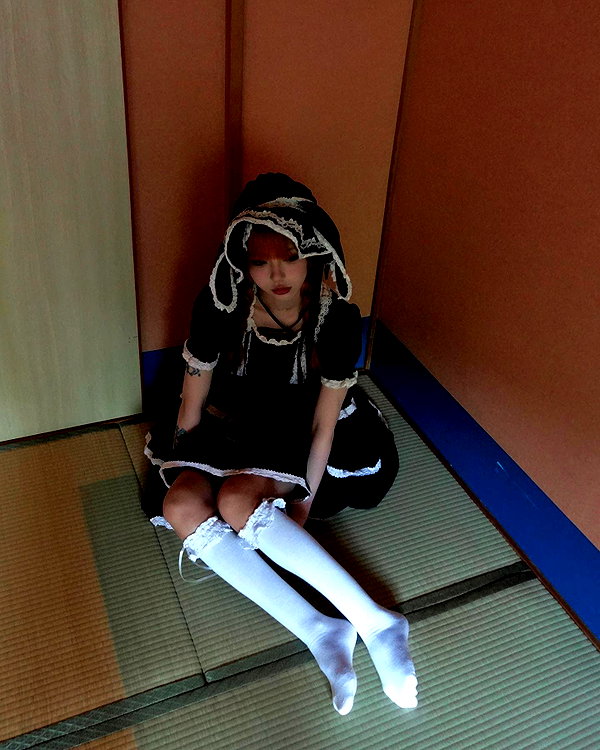 akeri.homura instagram image archive image