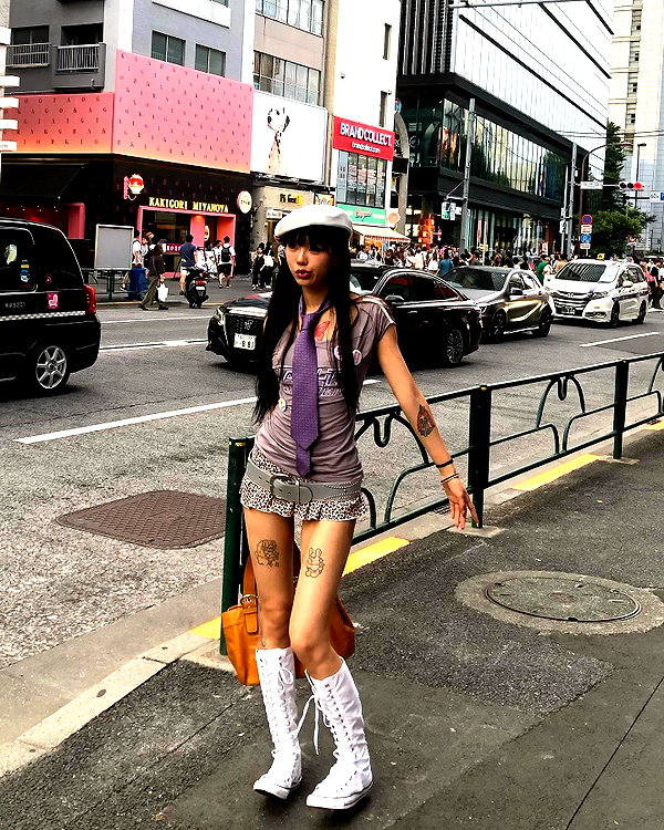 akeri.homura instagram image archive image