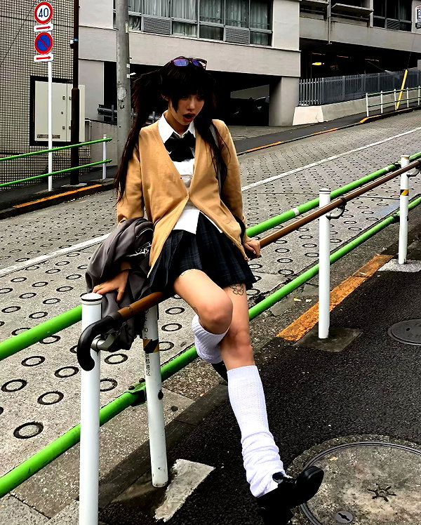 akeri.homura instagram image archive image