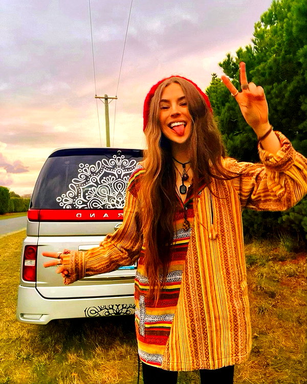 aleiisha.piixiie instagram image archive image