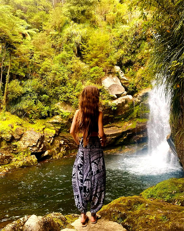 aleiisha.piixiie instagram image archive image