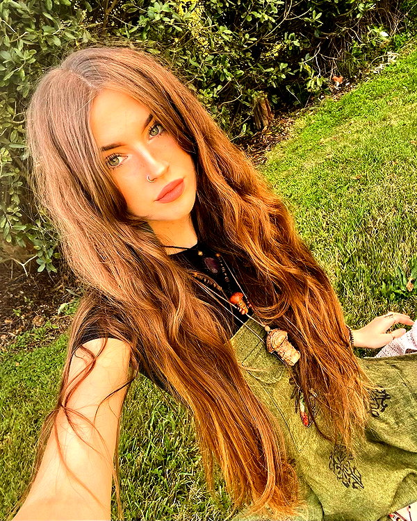aleiisha.piixiie instagram image archive image