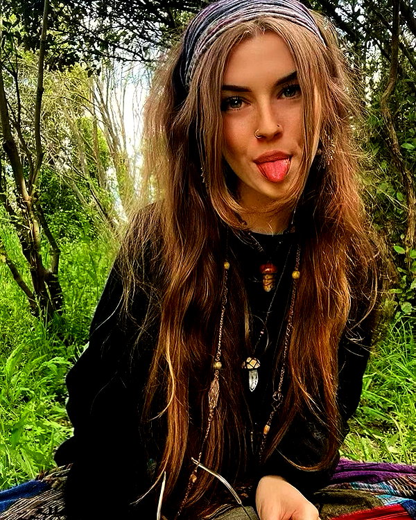 aleiisha.piixiie instagram image archive image