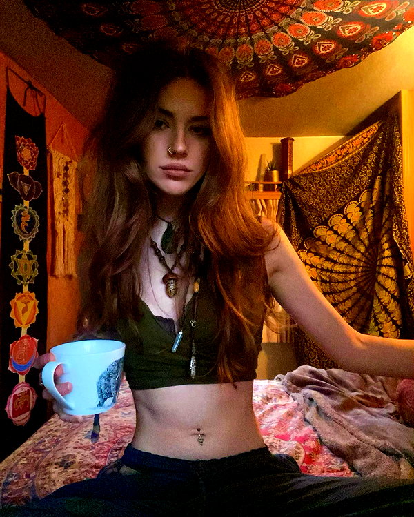 aleiisha.piixiie instagram image archive image