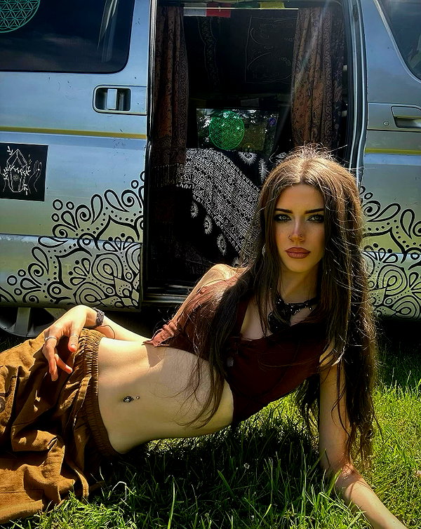 aleiisha.piixiie instagram image archive image