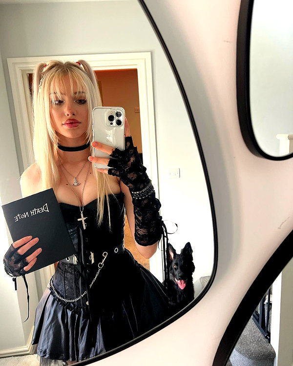 aleksandraverse instagram image archive image