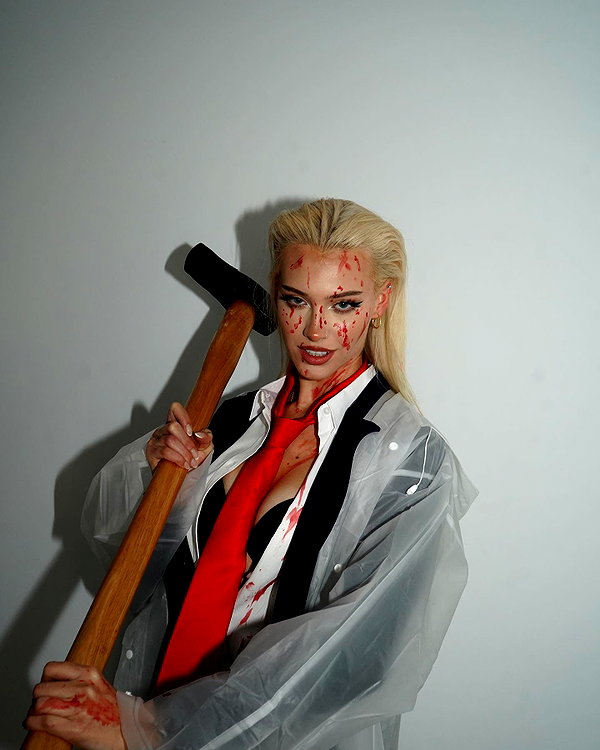 aleksandraverse instagram image archive image