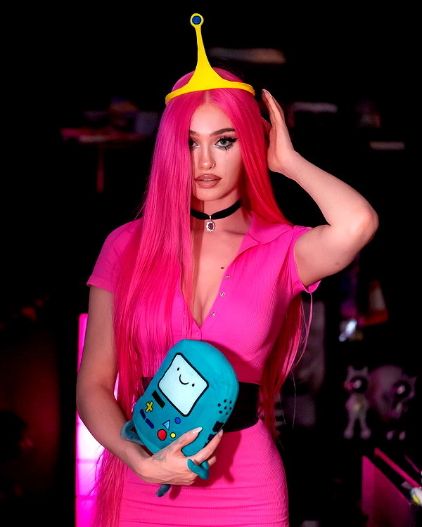 aleksandraverse instagram image archive image