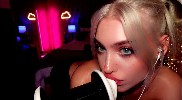 aleksandraverse instagram image archive image