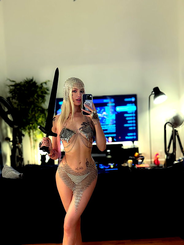aleksandraverse instagram image archive image