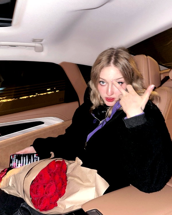 alexaa.soul.official instagram image archive image