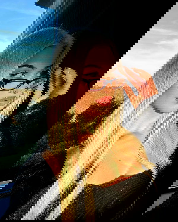 alexandramarianna alexandramarianna archive image