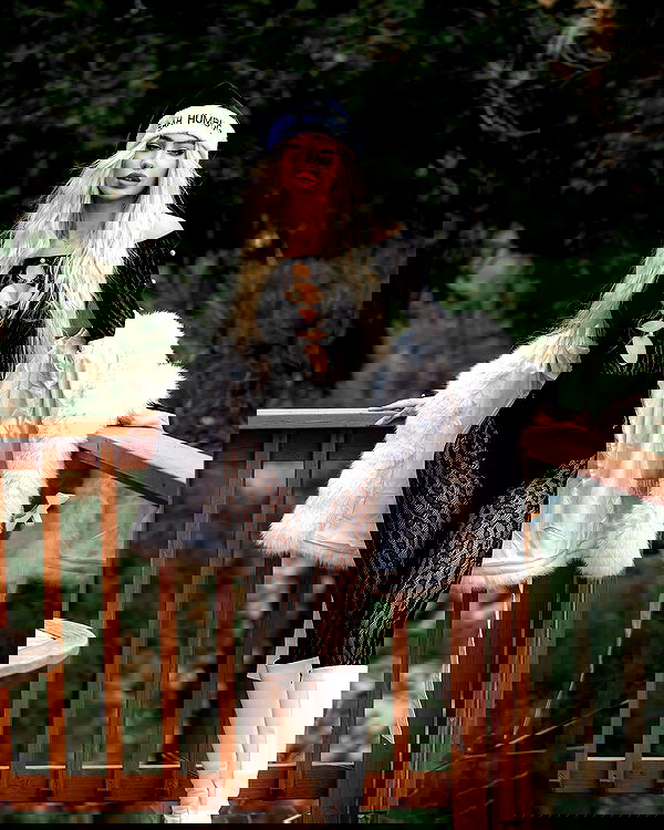 alexandramarianna alexandramarianna archive image