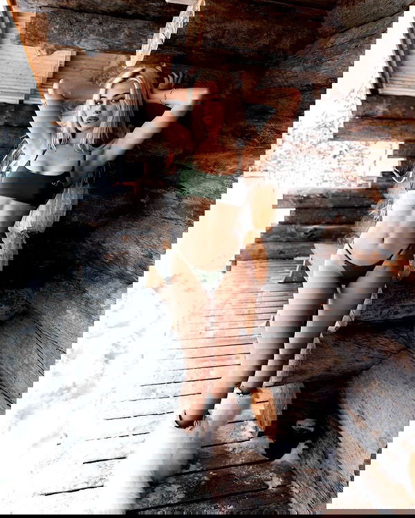 alexandramarianna alexandramarianna archive image