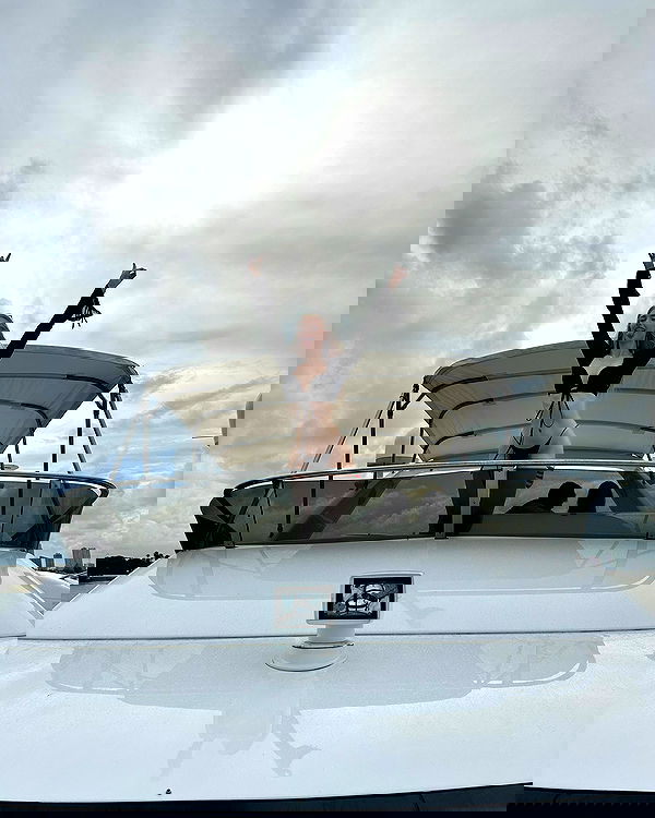 alexandramarianna alexandramarianna archive image