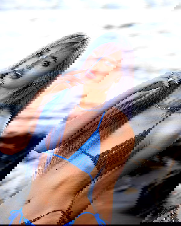 alexandramarianna alexandramarianna archive image