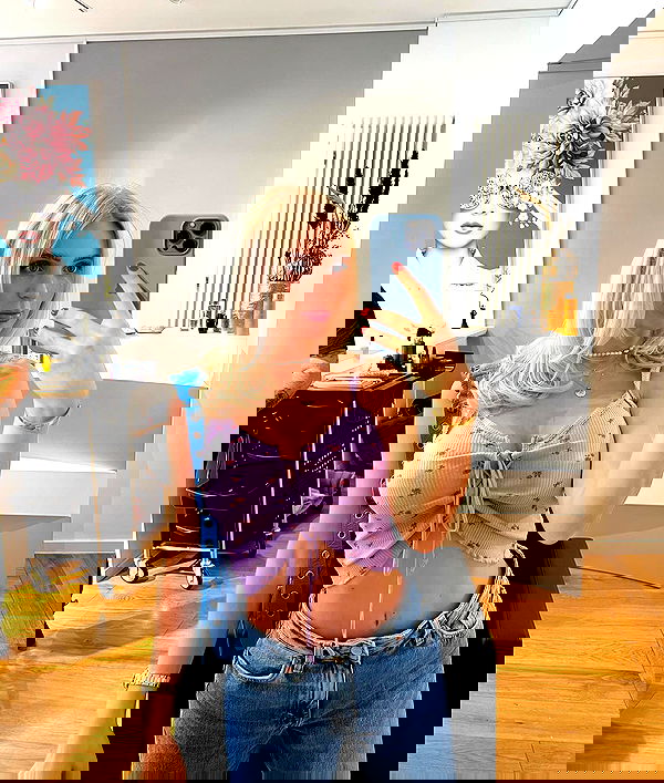 alexis.blond alexis.blond archive image