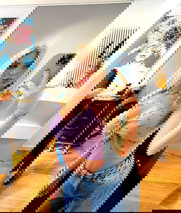 alexis.blond alexis.blond archive image