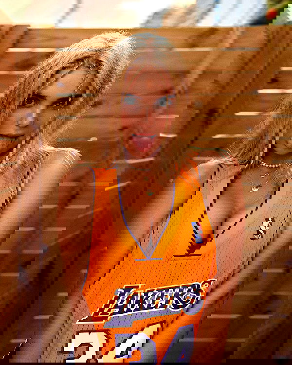 alexis.blond alexis.blond archive image