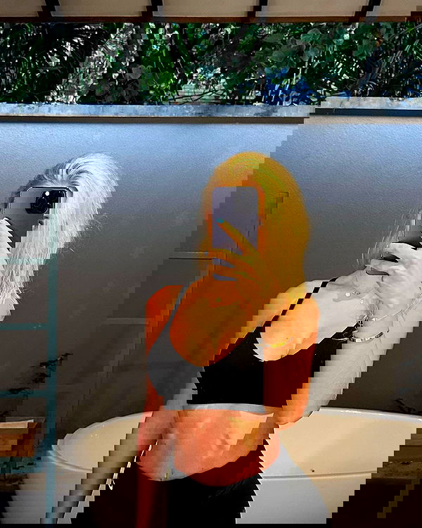 alexis.blond alexis.blond archive image