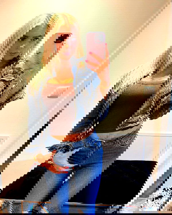 alexis.blond alexis.blond archive image