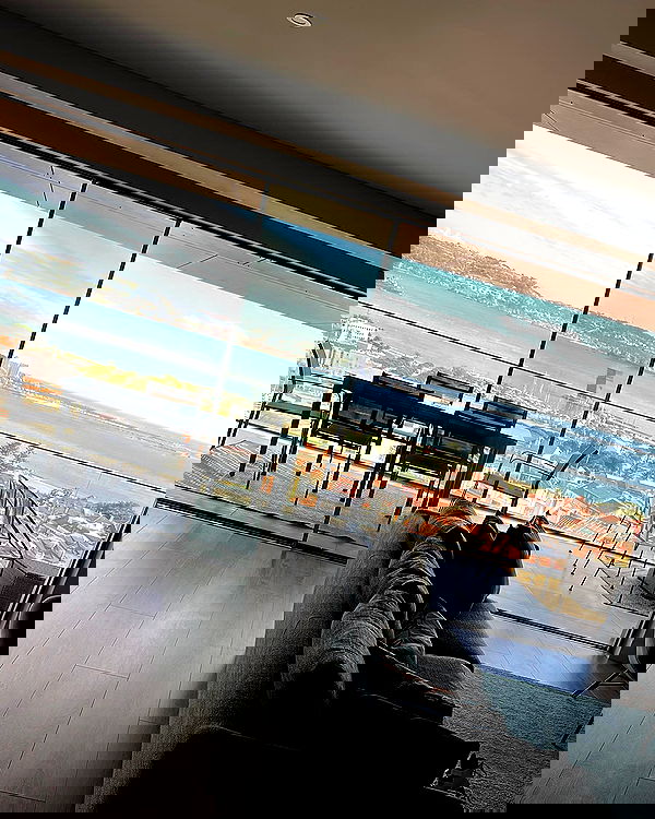 alexis.blond alexis.blond archive image