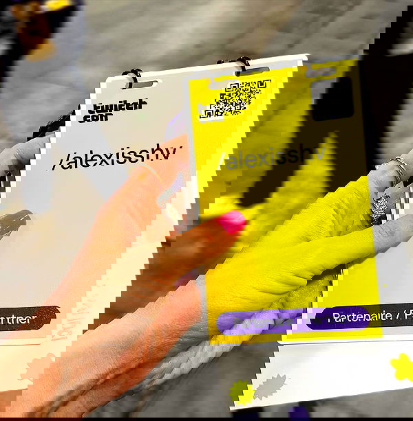 alexis.blond alexis.blond archive image