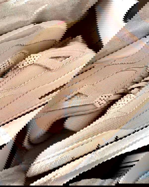 alexis.blond alexis.blond archive image