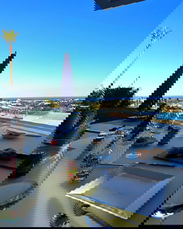 alexis.blond alexis.blond archive image