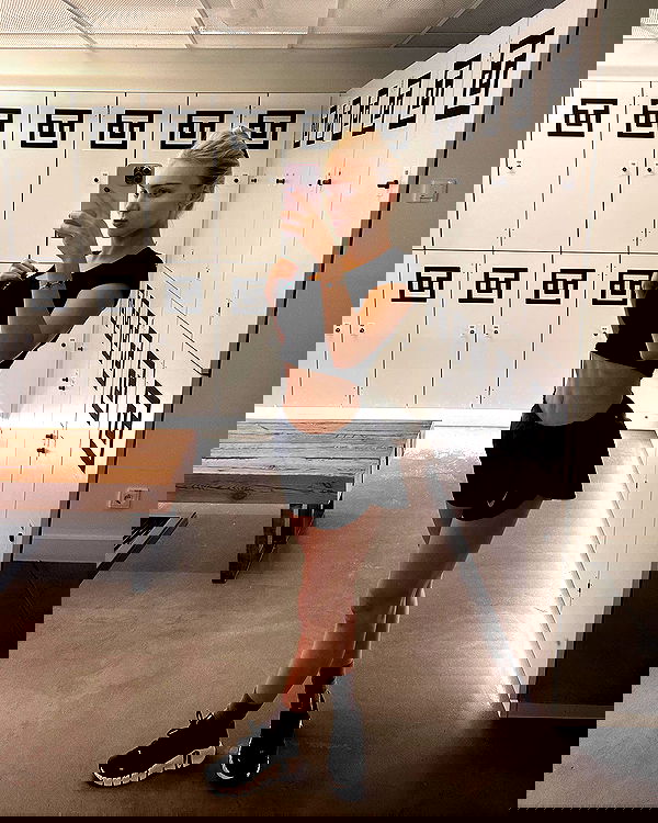 alexis.blond alexis.blond archive image