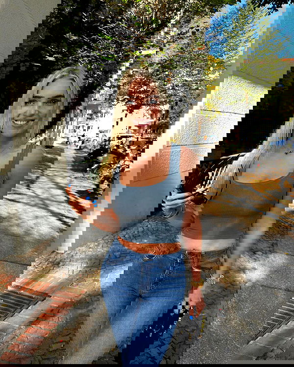 alexis.blond alexis.blond archive image