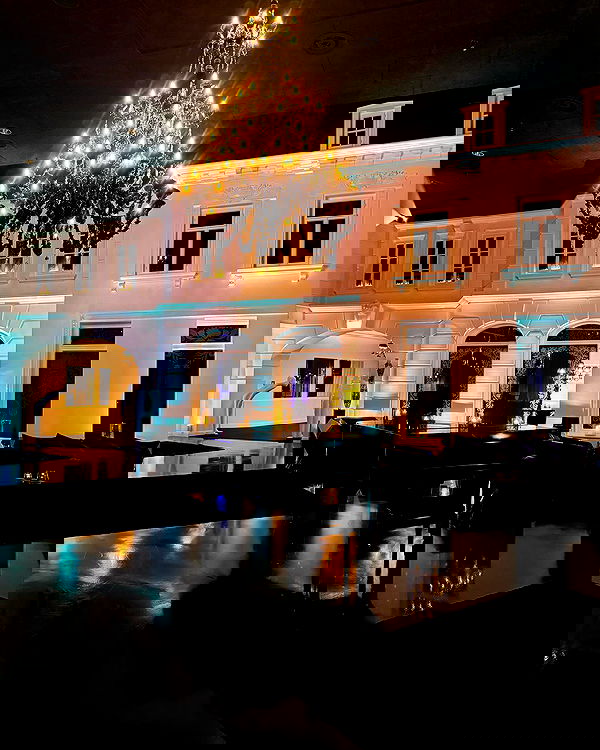 alexis.blond alexis.blond archive image