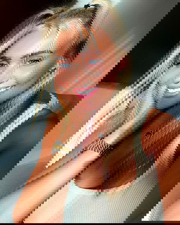 alexis.blond alexis.blond archive image