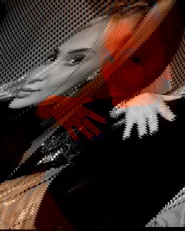 alexis.blond alexis.blond archive image