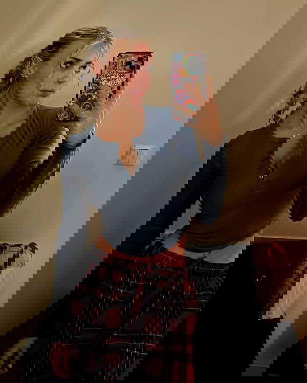 alexis.blond alexis.blond archive image