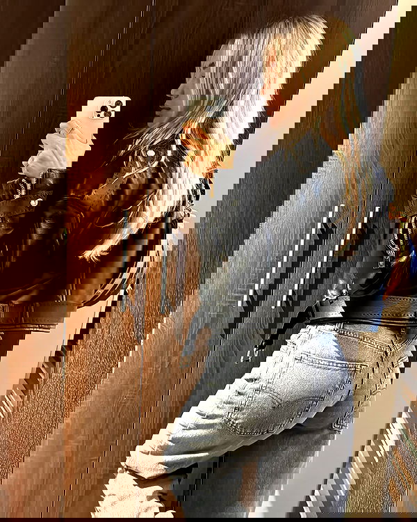 alexis.blond alexis.blond archive image