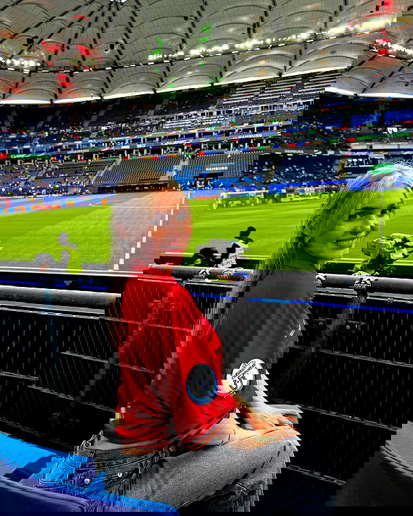 alexis.blond alexis.blond archive image