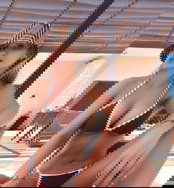 alexis.blond alexis.blond archive image