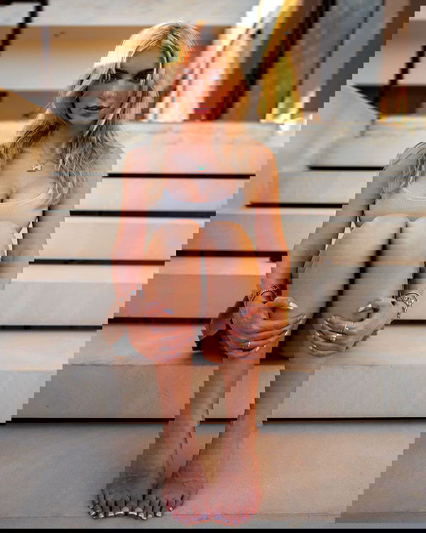 alexis.blond alexis.blond archive image