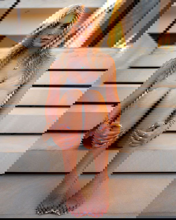 alexis.blond alexis.blond archive image