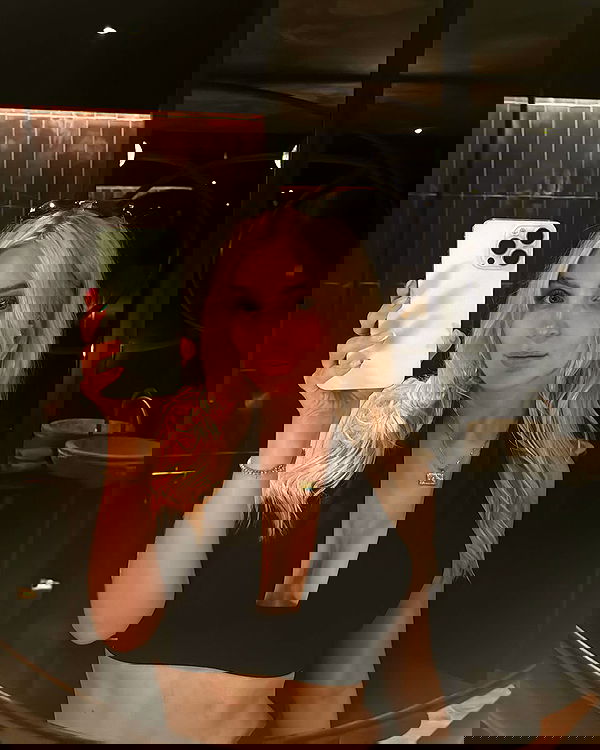 alexis.blond alexis.blond archive image