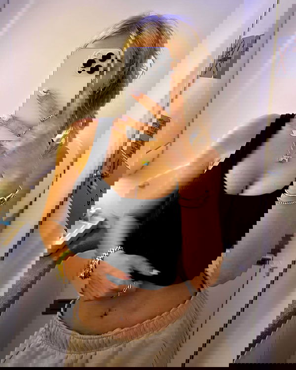 alexis.blond alexis.blond archive image