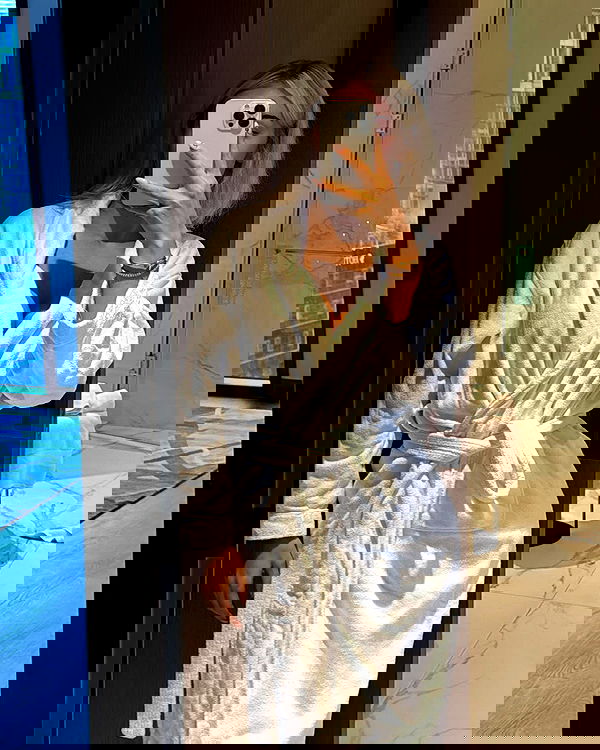 alexis.blond alexis.blond archive image