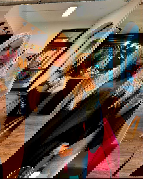 alexis.blond alexis.blond archive image