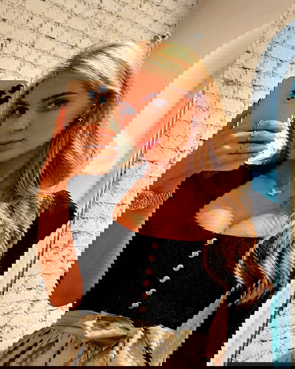 alexis.blond alexis.blond archive image